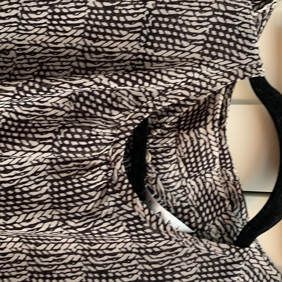 Cabi womens size 4 small flowy top and skirt - Picture 5 of 5